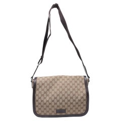 Grand sac messager Gucci Monogram à rabat, en toile enduite beige