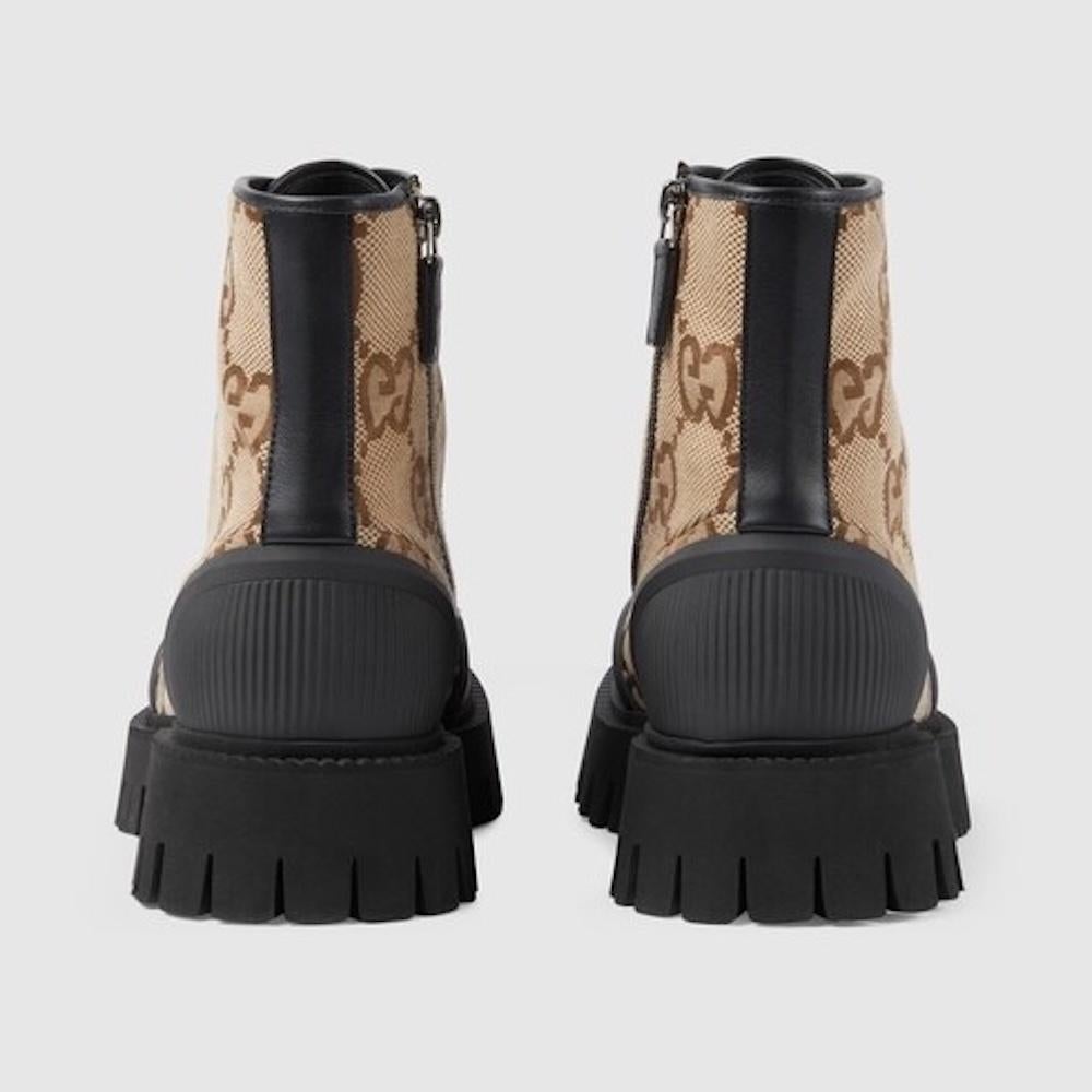 Gucci Monogram Maxi GG Camel Lace Up Boot (US 11) In New Condition For Sale In Montreal, Quebec