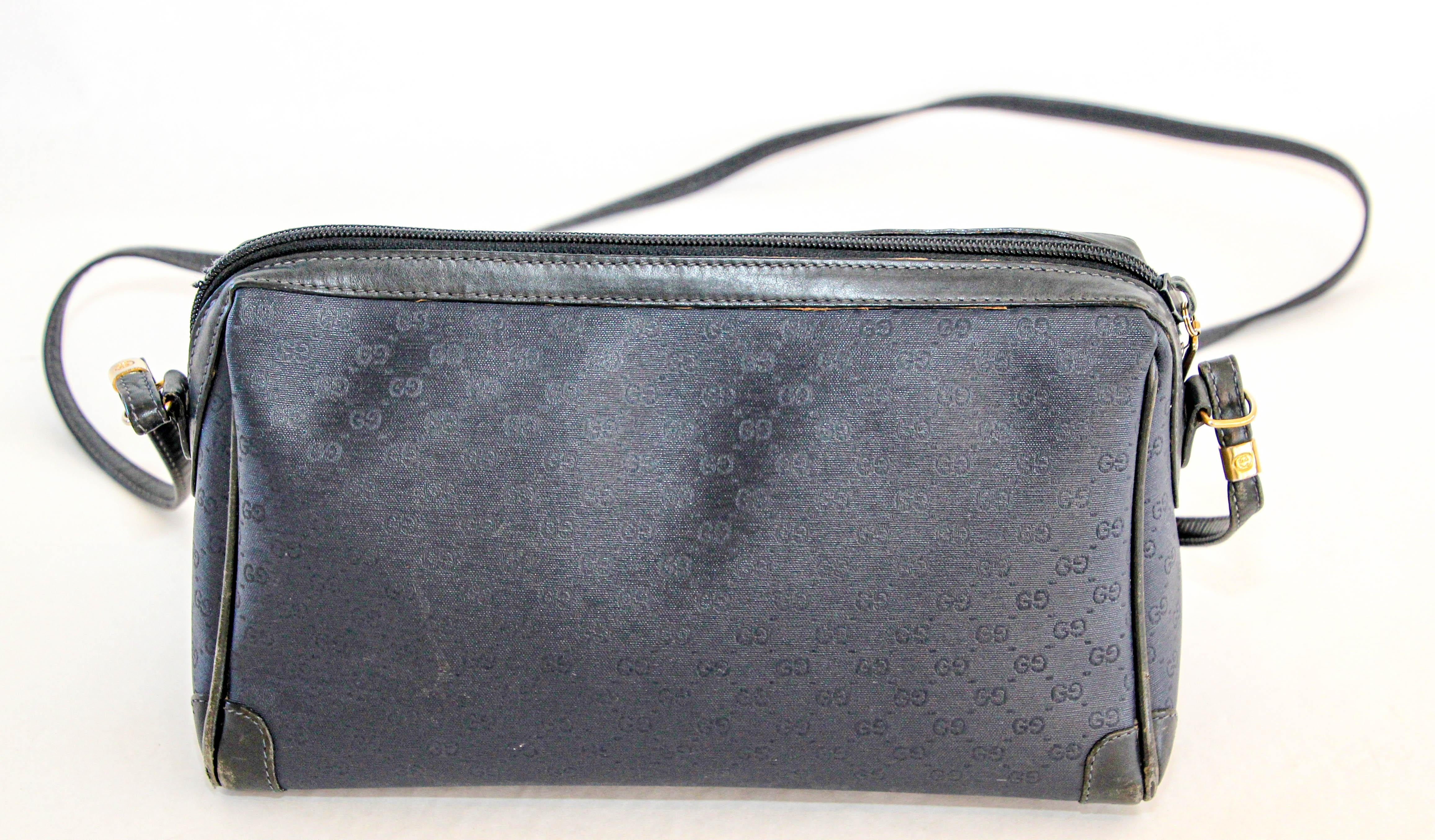 GUCCI Monogram Navy Handbag For Sale 5