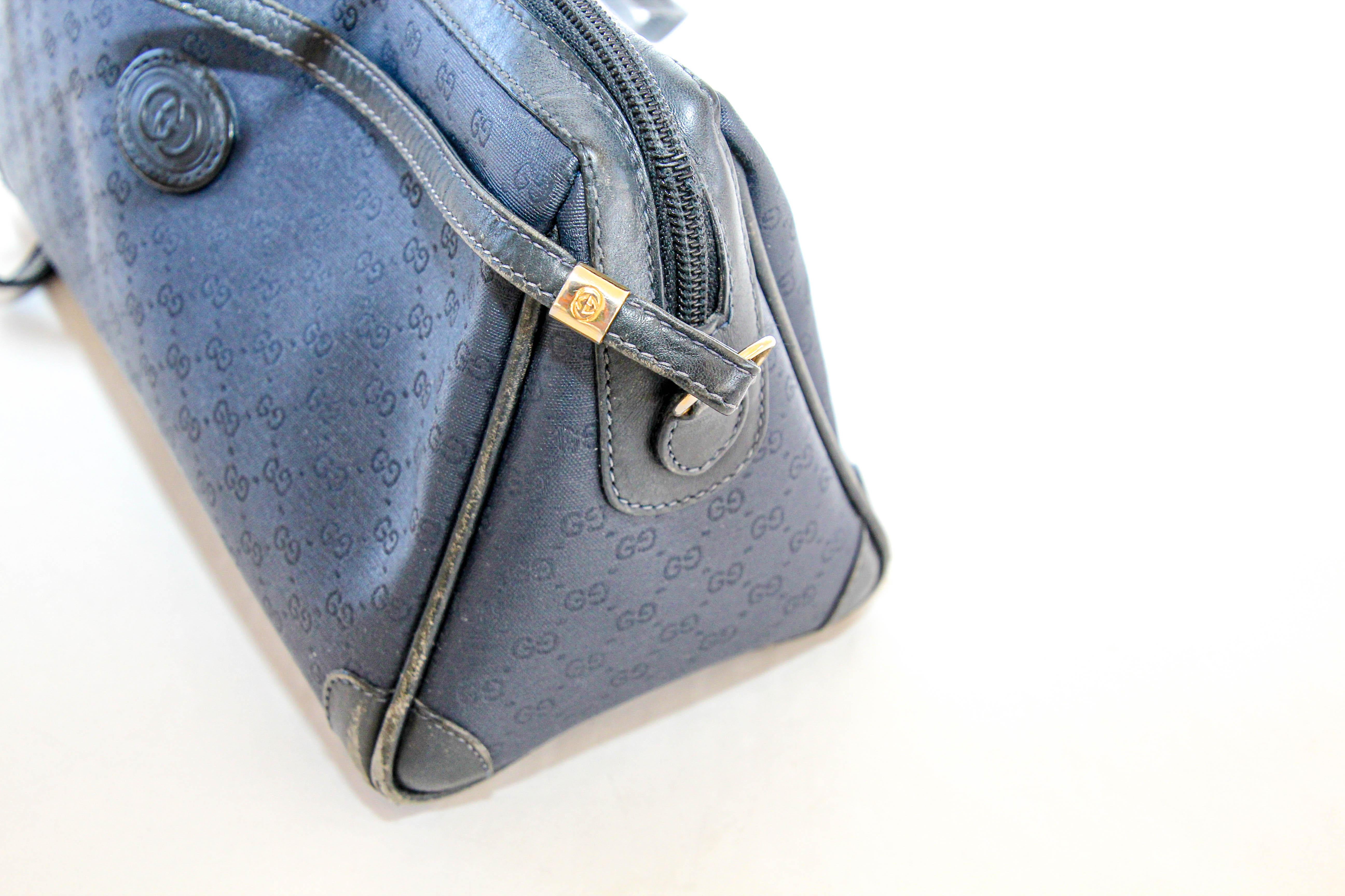 GUCCI Monogram Navy Handbag For Sale 2