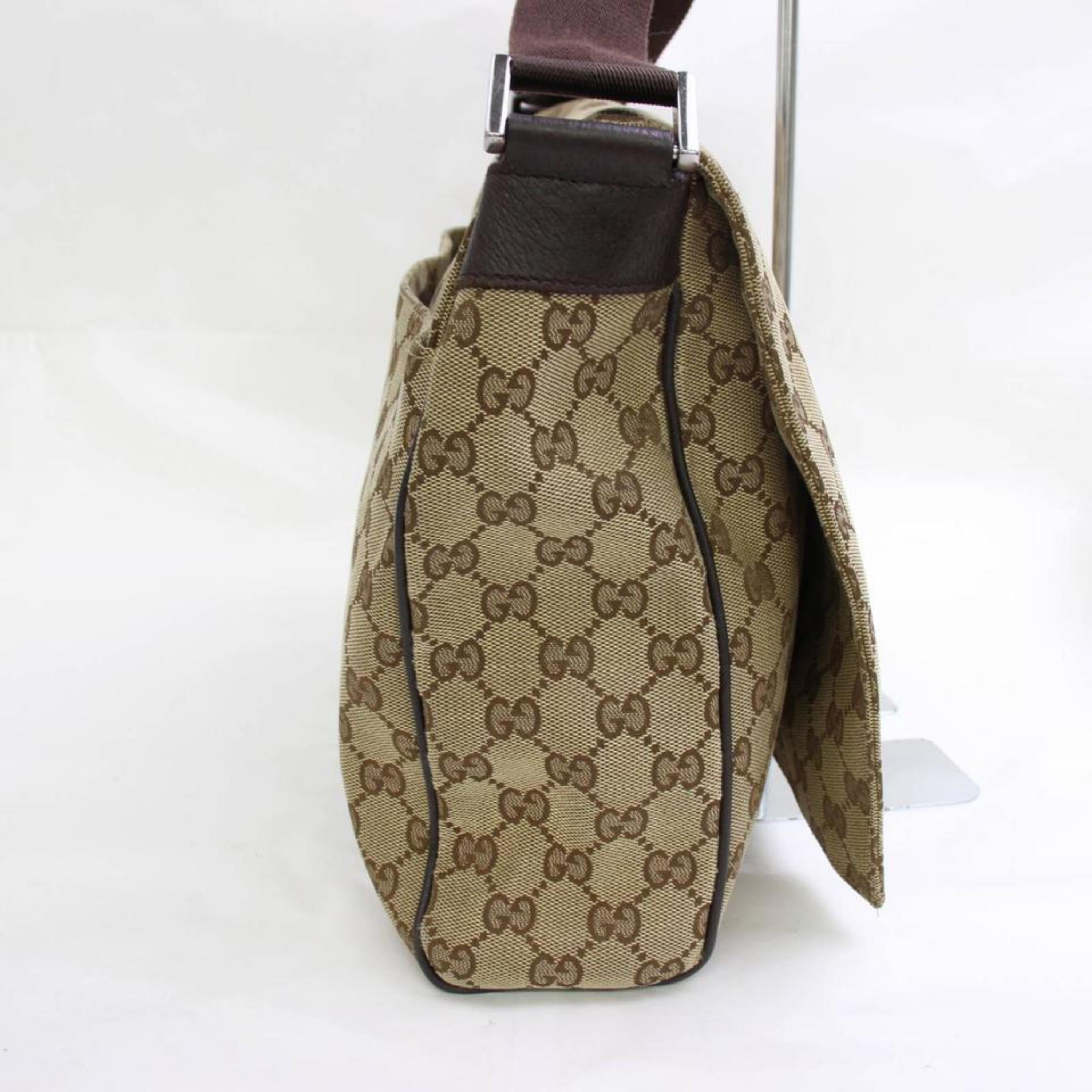 Gucci Monogram Signature Messenger 867749 Brown Canvas Cross Body Bag en vente 2