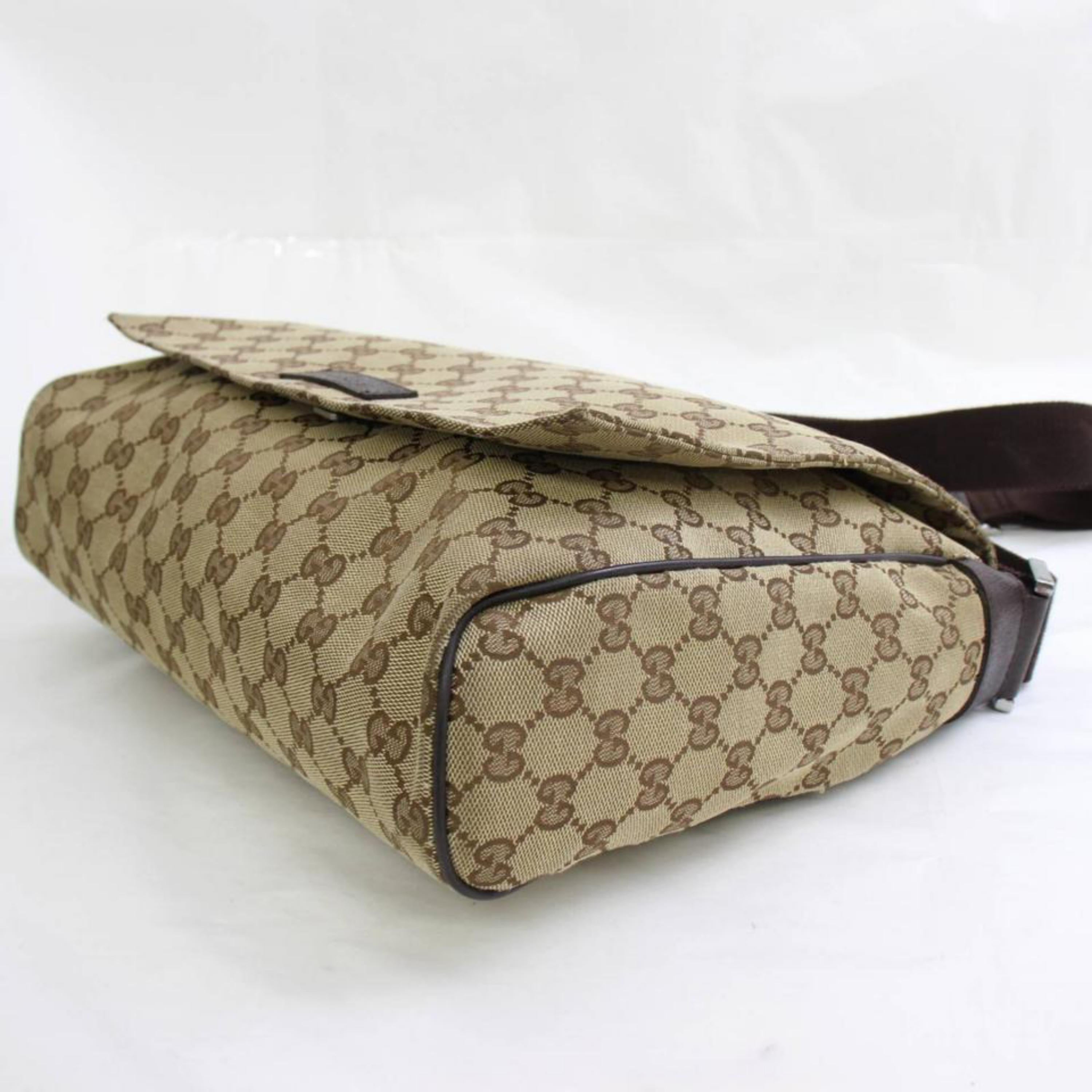 Gucci Monogram Signature Messenger 867749 Brown Canvas Cross Body Bag en vente 3