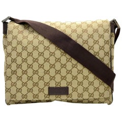 Gucci Monogram Signature Messenger 867749 Brown Canvas Cross Body Bag