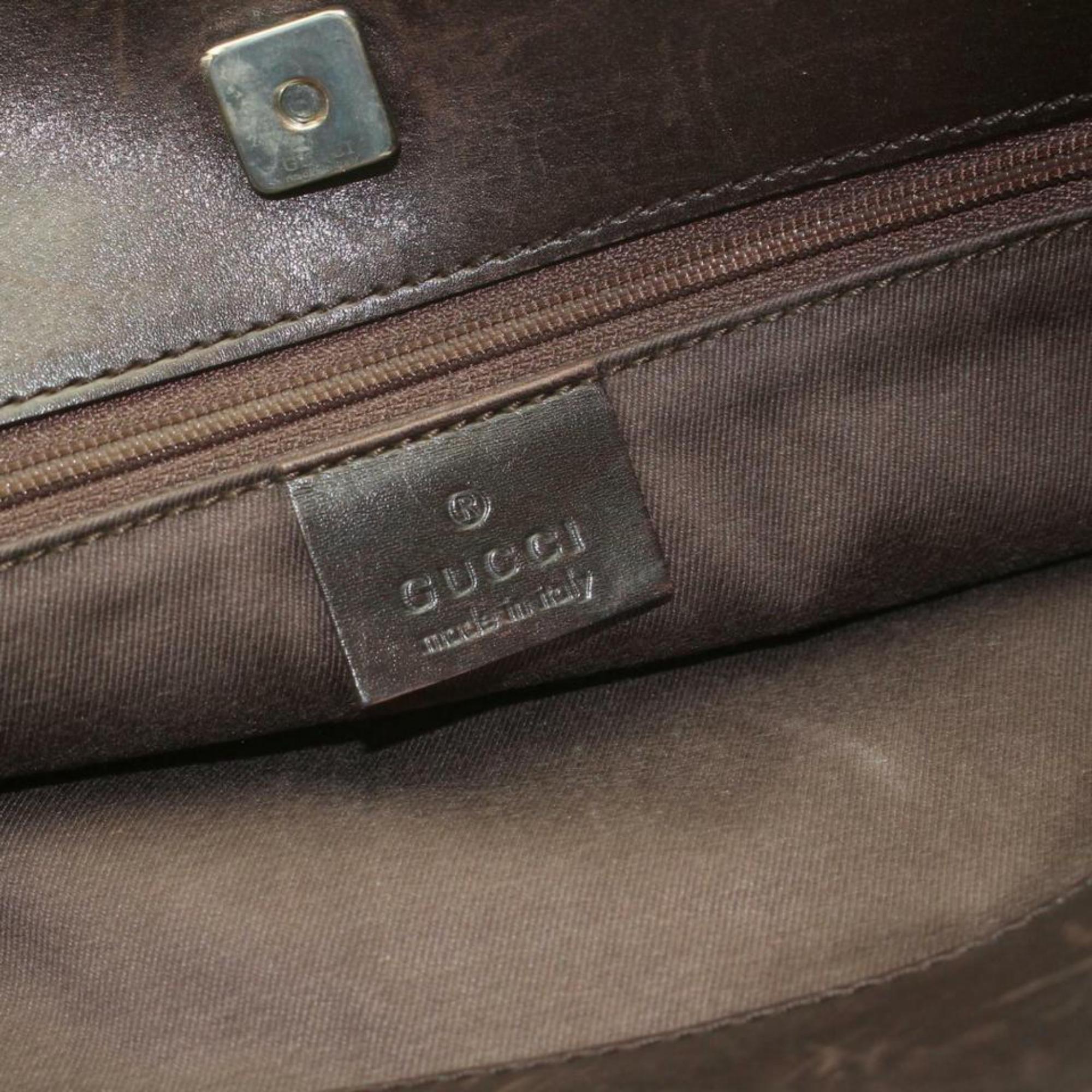 Gucci Monogram Signature Messenger 869979 Brown Canvas Shoulder Bag In Good Condition For Sale In Forest Hills, NY
