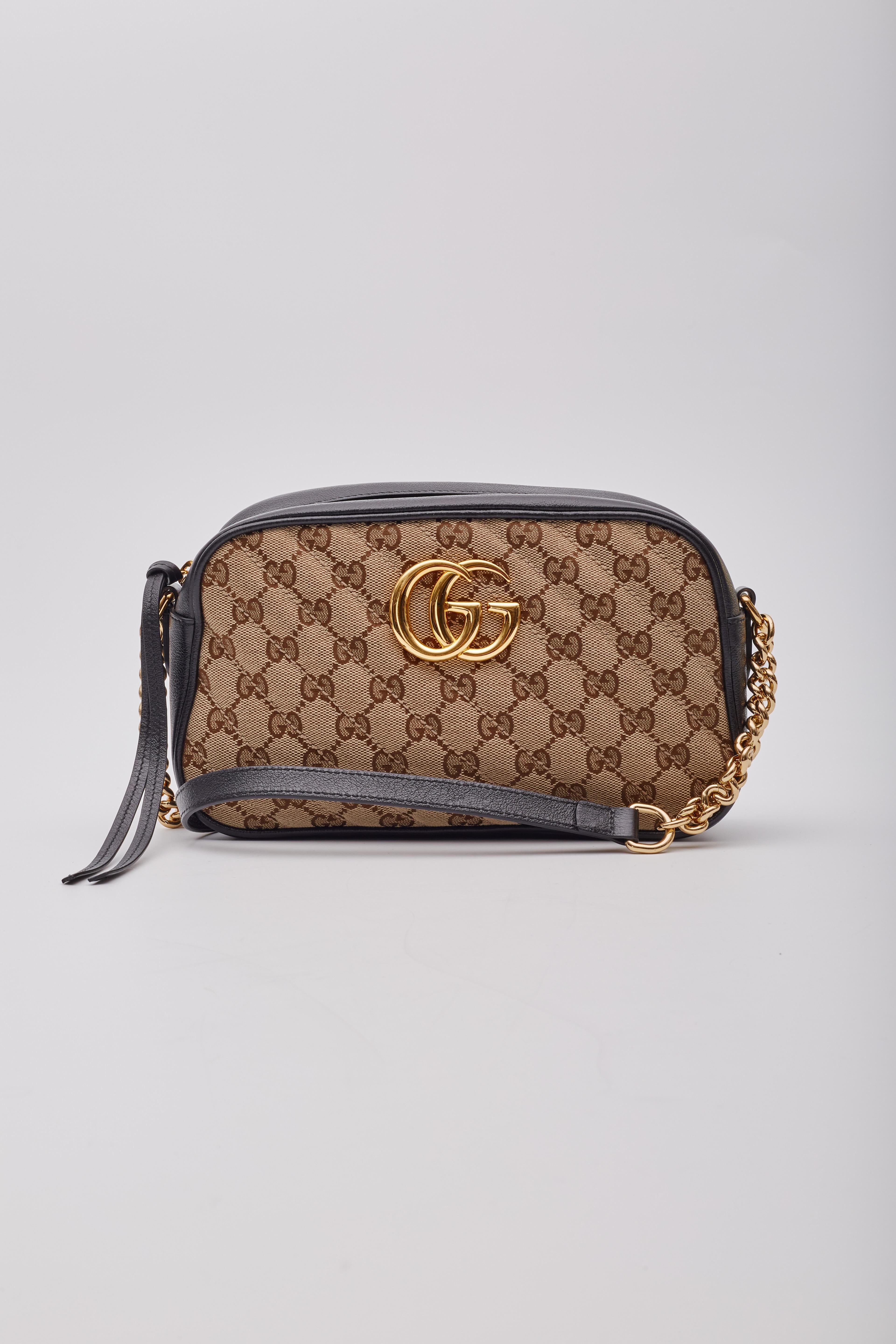 Gucci Monogram Small GG Marmont Shoulder Bag Beige Black In Excellent Condition For Sale In Montreal, Quebec