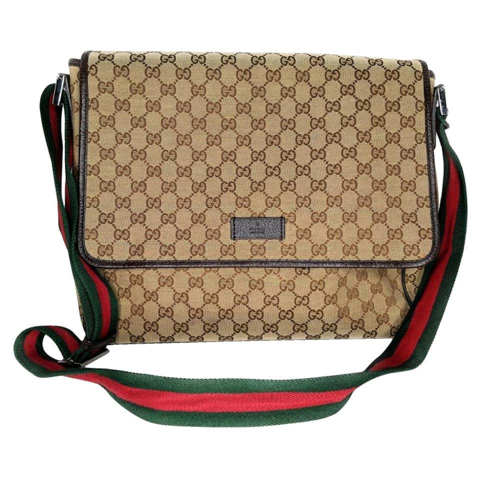 Gucci Pigskin Leather Messenger Red and Green Stripe Accents Cross Body ...