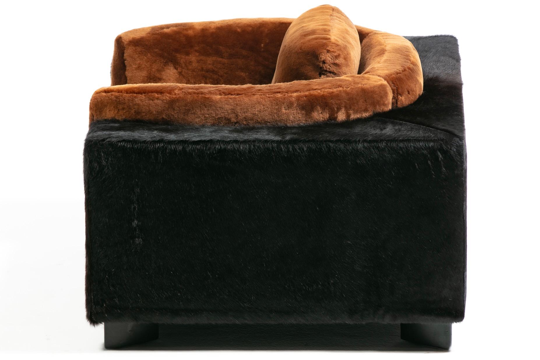 Fauteuils Club Monumental 1970 de Gucci en cuir de vachette nouveau noir et en peau de mouton chocolatée en vente 4