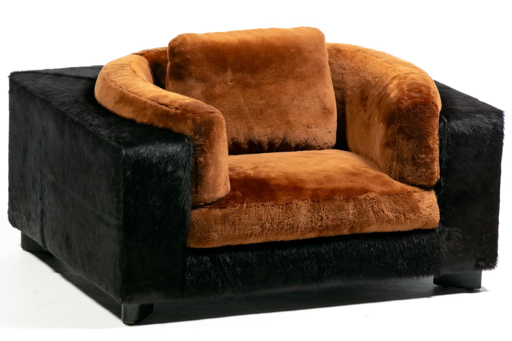 Fauteuils Club Monumental 1970 de Gucci en cuir de vachette nouveau noir et en peau de mouton chocolatée Bon état - En vente à Saint Louis, MO