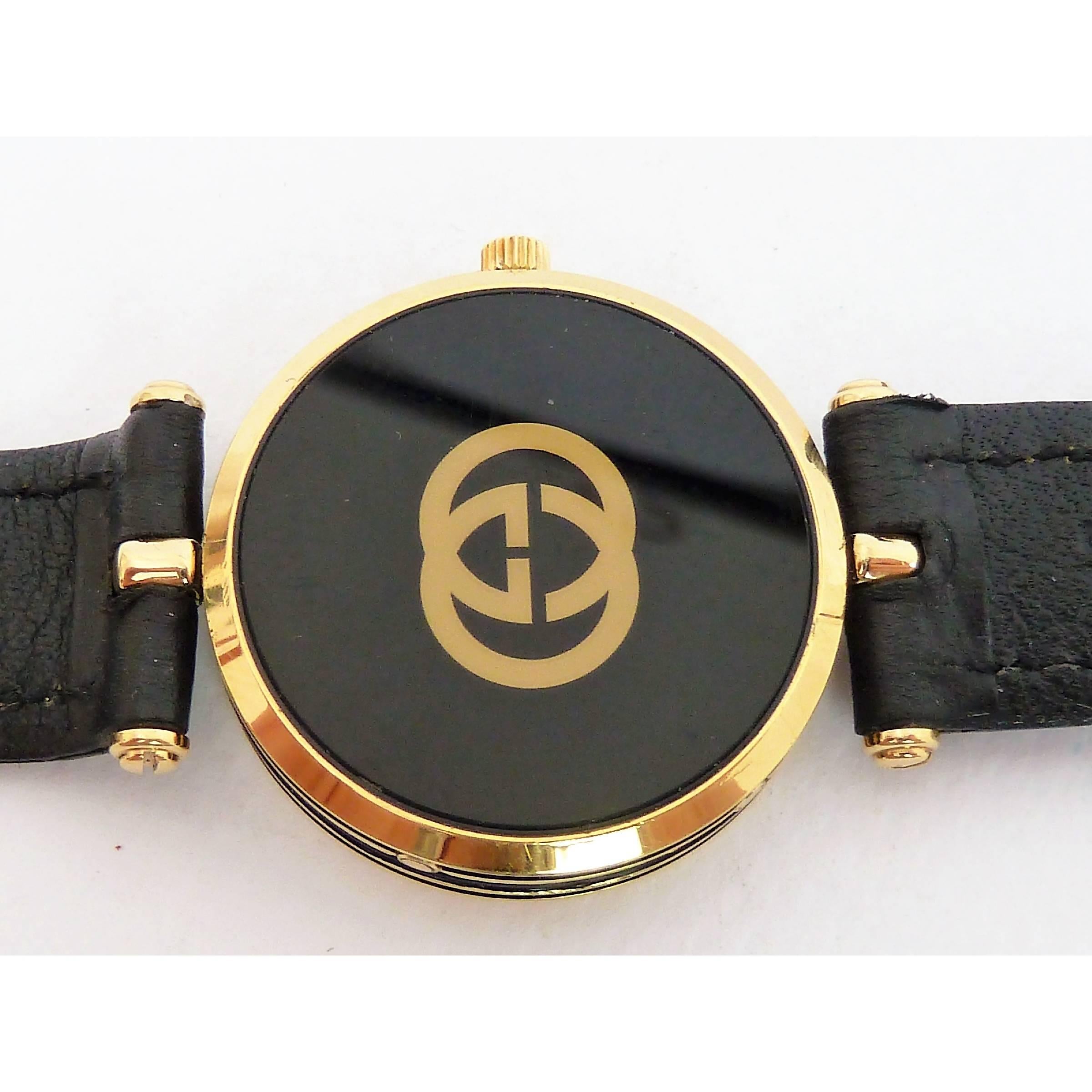 Gucci Moon Phase Pointer Triple Calendar Gold Filled Italian Watch In Excellent Condition In Brindisi, IT