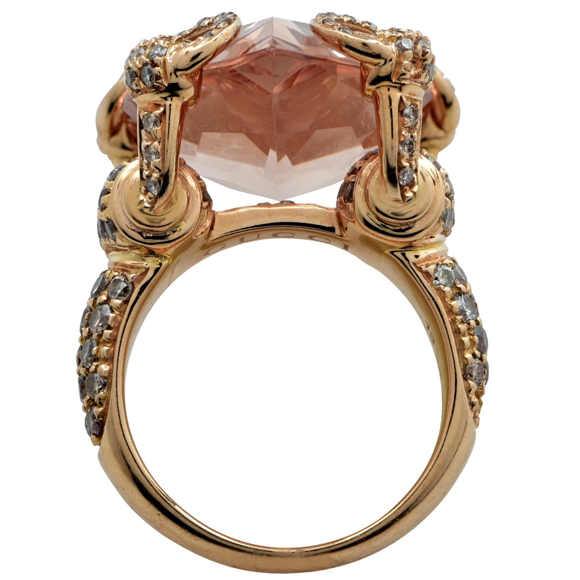 Modern Gucci Morganite and Rose Gold Horsebit Stirrup Cocktail Ring