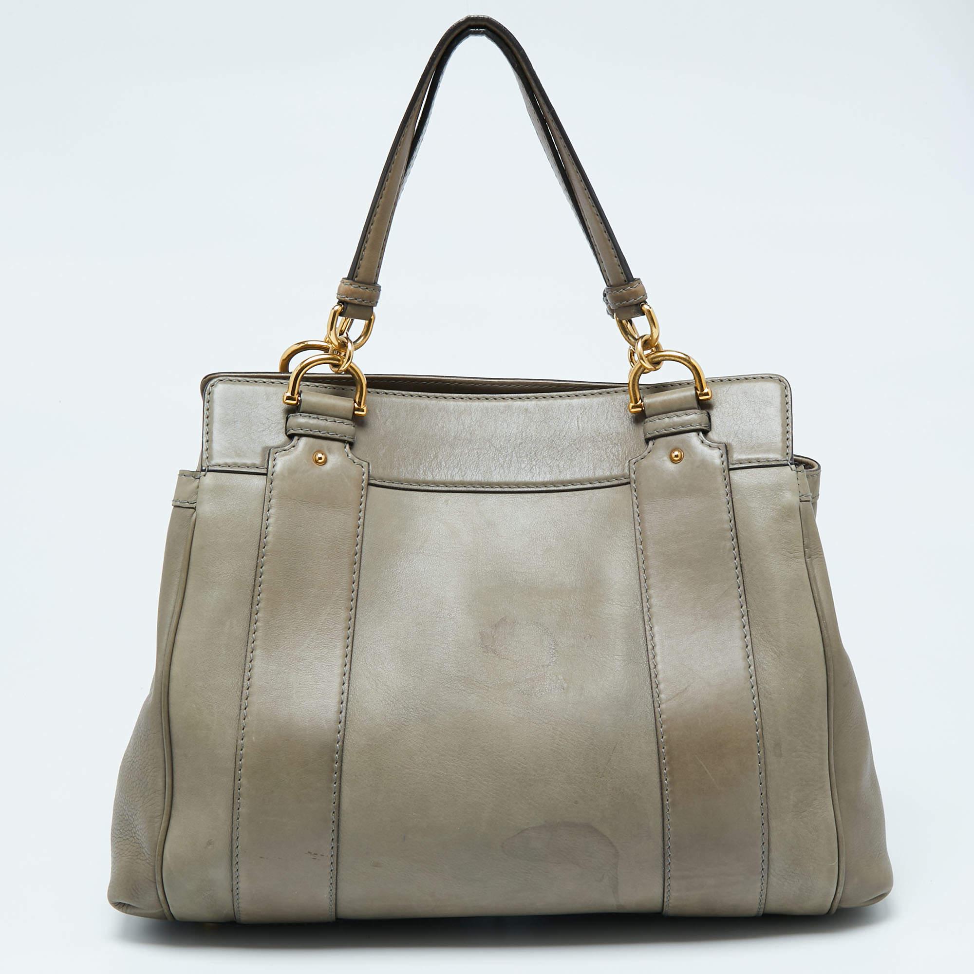 Gucci Moss Green Leather Smilla Tote For Sale 2