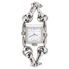 Gucci Montre-bracelet Signoria mors de cheval en acier inoxydable avec nacre et diamants, 20 mm