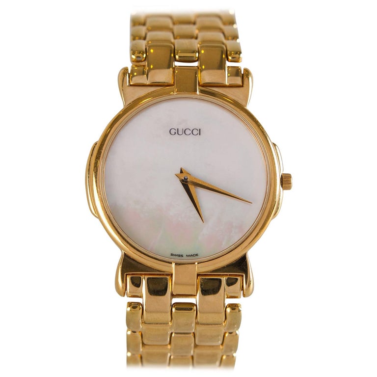 Gucci Mother of Pearl Gold Plated 3400M Men''s Wristwatch 30 mm For Sale at  1stDibs