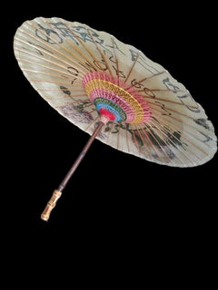 Gucci moths print chinese white umbrella with writing by Coco Capitán 2017
