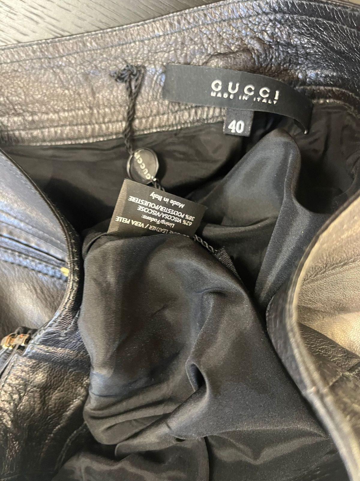 Gucci - Pantalon en cuir avec ceinture Moto en vente 4