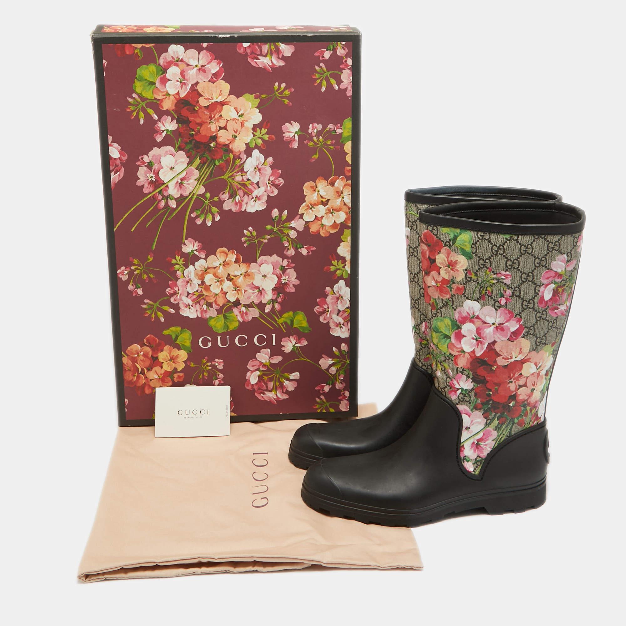 Gucci Multicolor Canvas and Rubber Floral Riding Boots Size 41 For Sale 4
