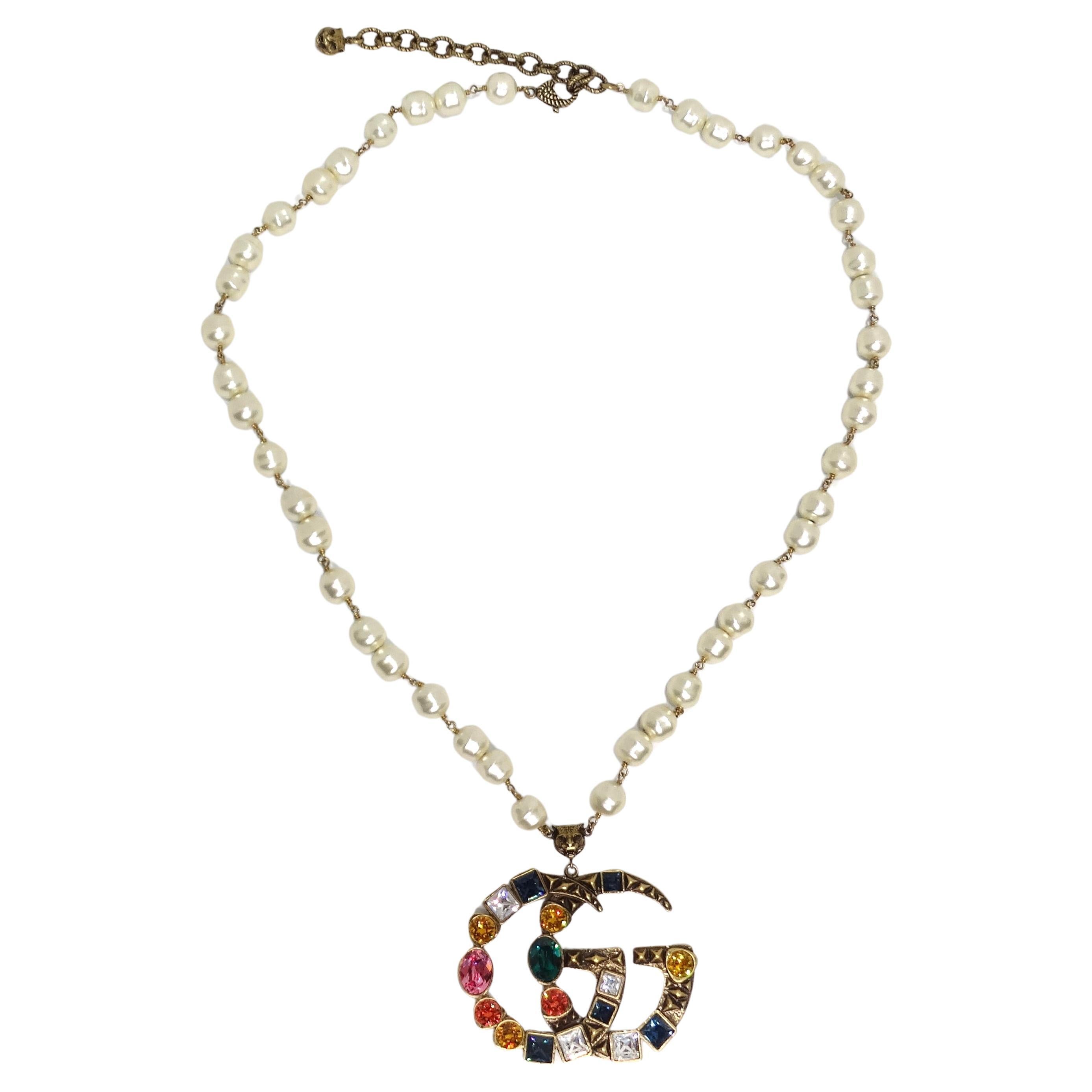 Gucci Multicolor Crystal Faux Pearl Logo Pendent Necklace For Sale