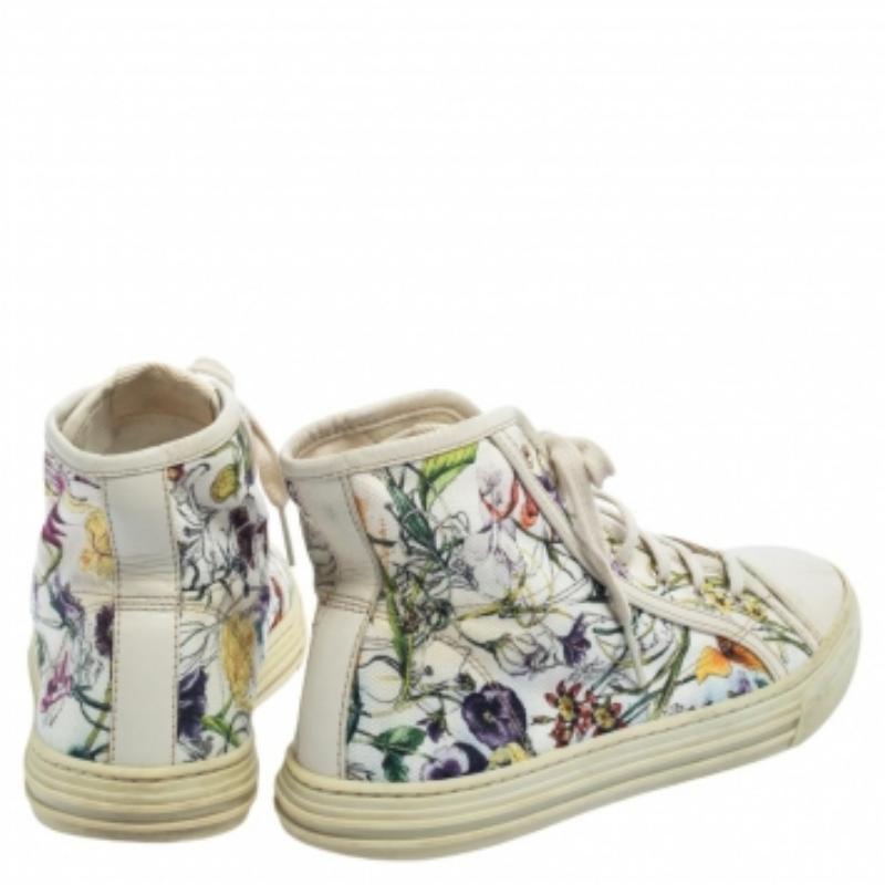 Beige Gucci - Scarpe da ginnastica alte in tela floreale multicolore misura 37 in vendita