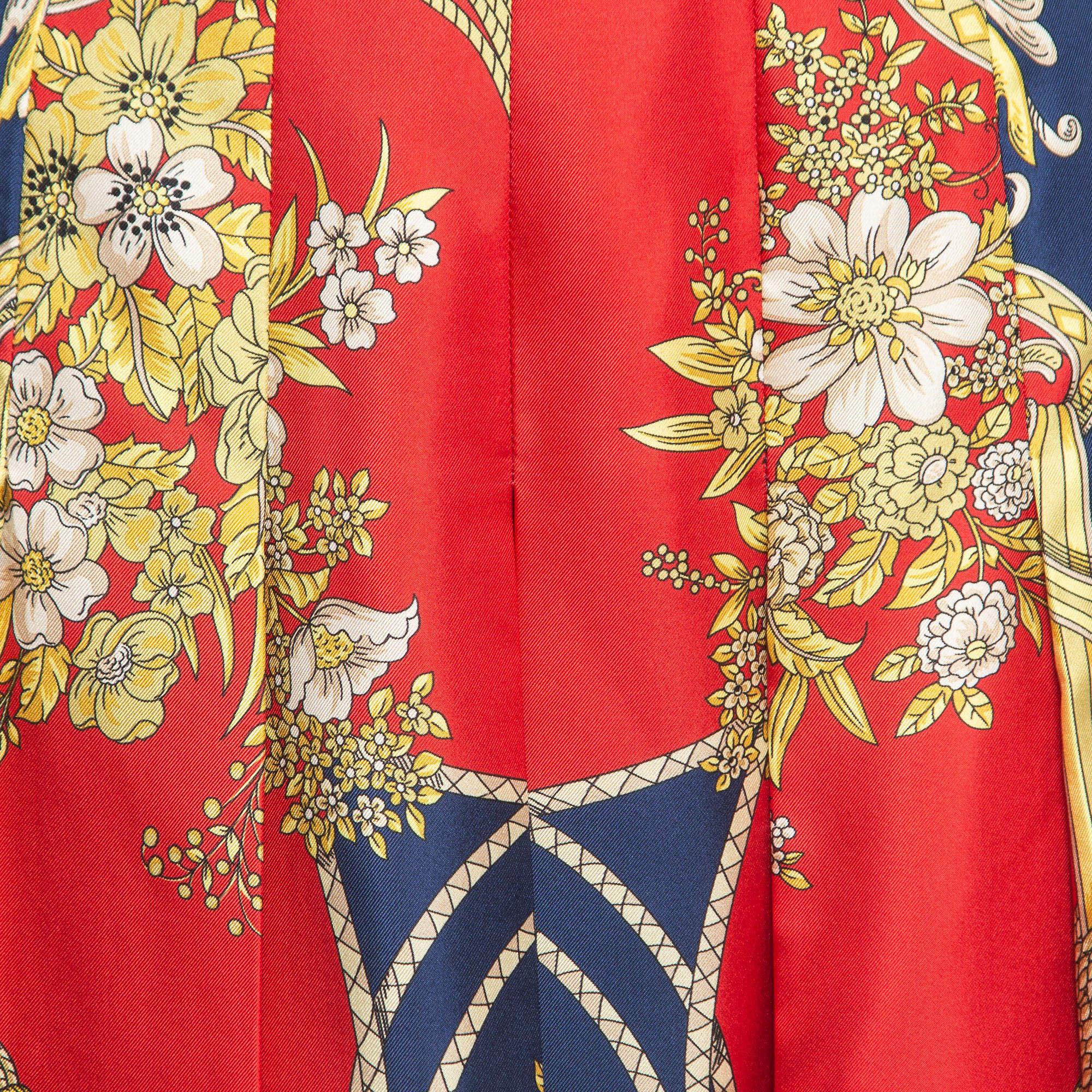 Gucci Multicolor Floral Print Silk Twill Pleated Midi Skirt M In Excellent Condition For Sale In Dubai, Al Qouz 2