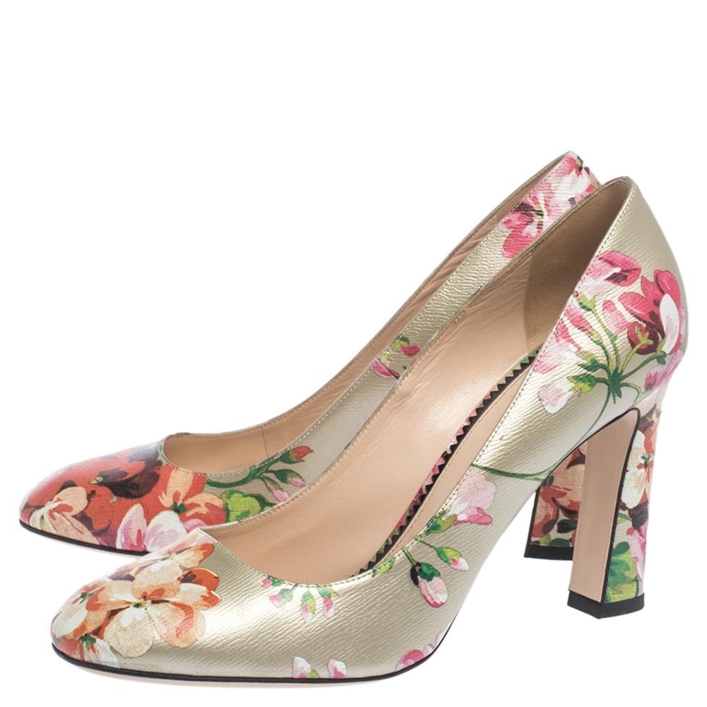 Beige Gucci Multicolor Floral Printed Leather GG Supreme Blooms Pumps Size 41