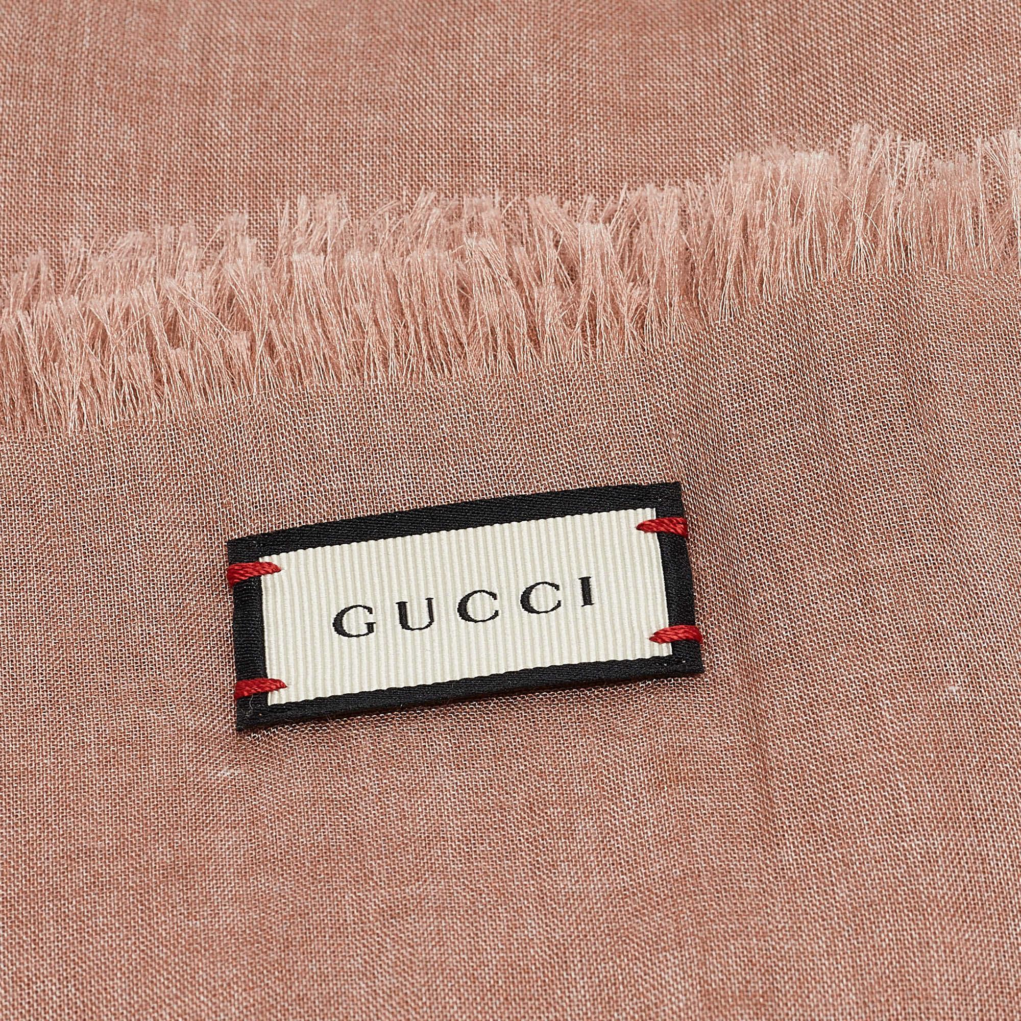 Gucci Multicolor GG Blooms Print Silk Blend Square Scarf In Good Condition In Dubai, Al Qouz 2