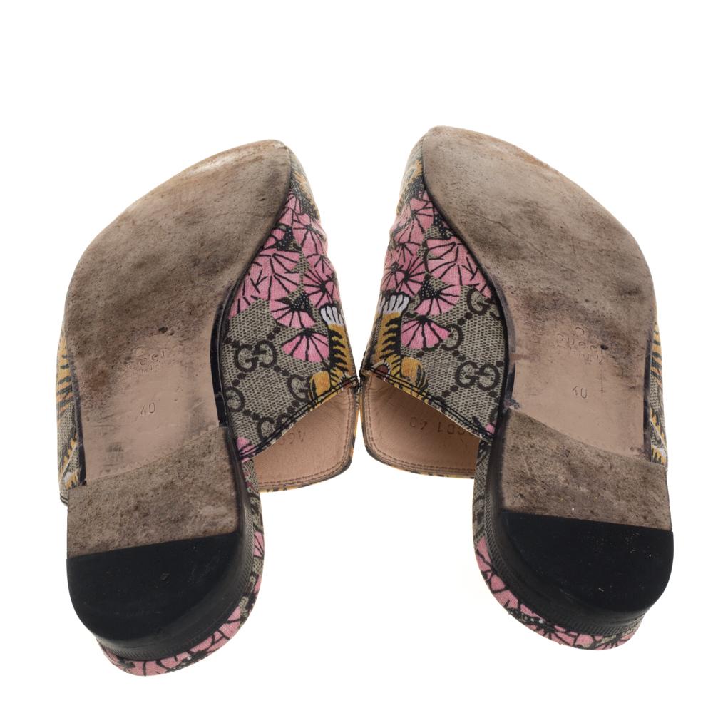 Women's Gucci Multicolor GG Supreme Bengal Princetown Mule Sandals Size 40