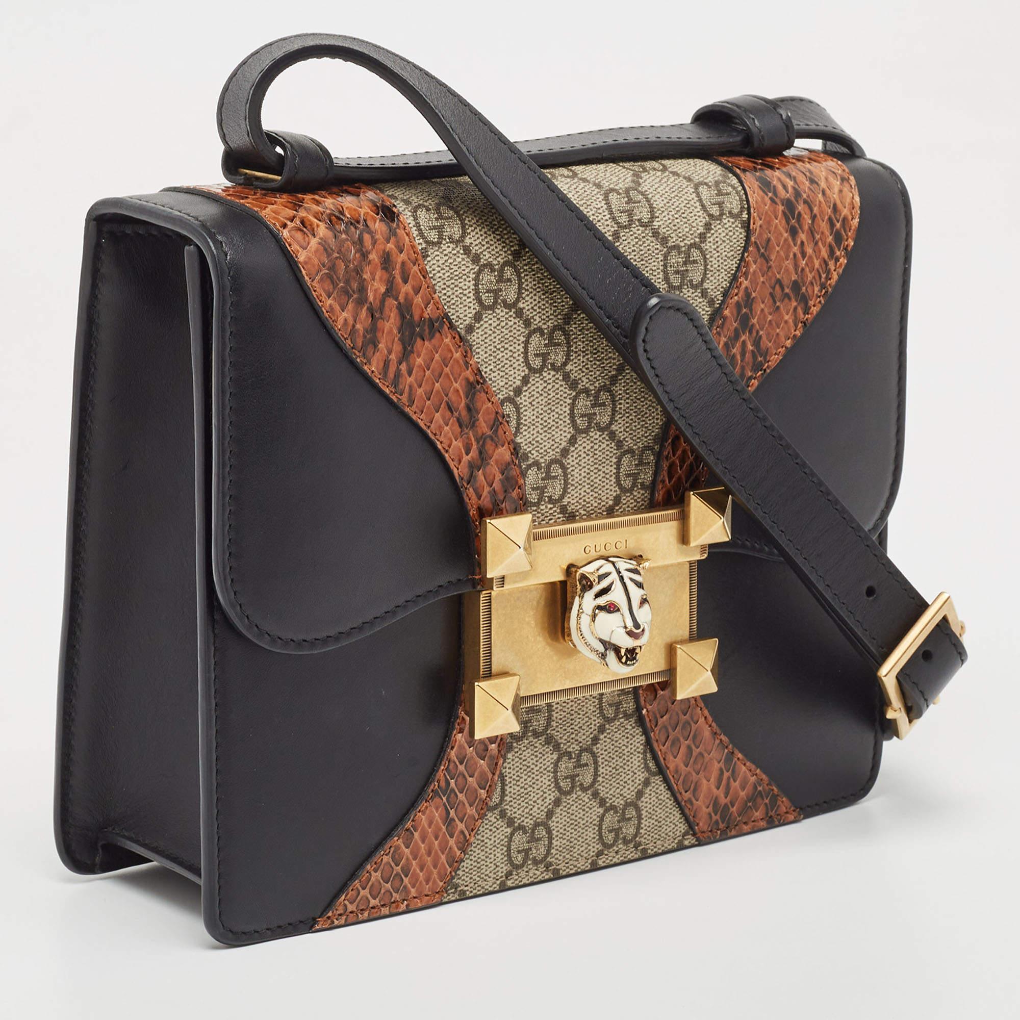 Gucci Multicolor GG Supreme Canvas and Elaphe Medium Osiride Shoulder Bag In Excellent Condition For Sale In Dubai, Al Qouz 2