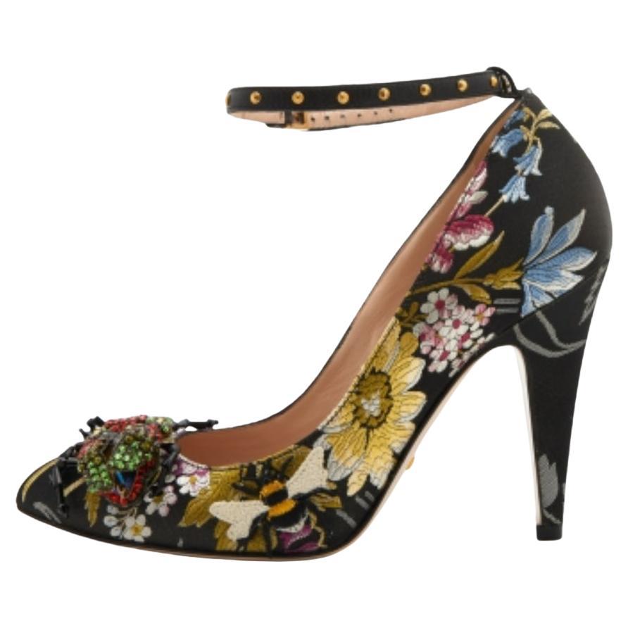 Gucci Jacquard Multicolor Floral Dionysus Ankle Strap Pumps Talla 36.5