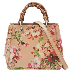 Gucci Blooms Handbag - 16 For Sale on 1stDibs | gucci bloom bag, gucci  bloom purse, gucci blooms bag