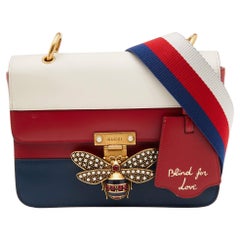 Gucci Queen Bags - 10 For Sale on 1stDibs | gucci queen margaret bee bag  price, queen elizabeth gucci bag, gucci queen bee bag
