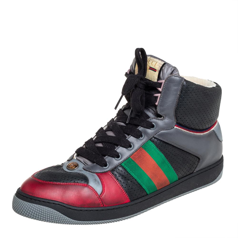 Gucci's sneakers are an example of style and comfort coming together. Crafted from leather, these sneakers flaunt details like the perforations, laces, and the signature Web stripes. You wouldn't want to miss out on such a cool pair for your casual