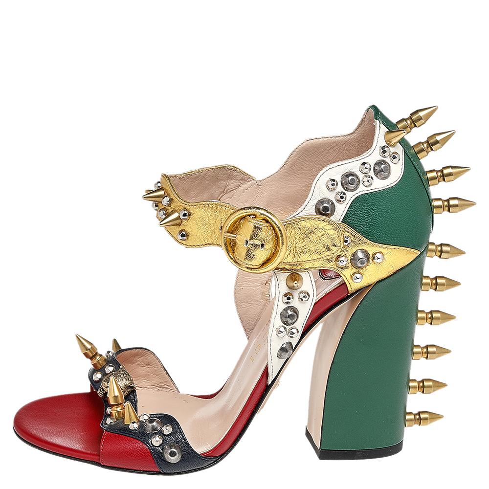 Inheriting the artful style and excellence of the brand, these sandals from the House of Gucci bring in their pleasant aesthetic to your closet. These sandals are creatively carved to perfection using multicolored leather with studded motifs and