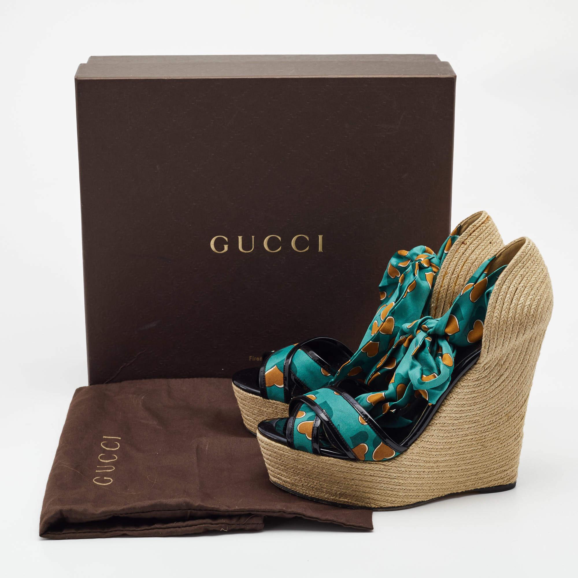 Gucci Multicolor Printed Fabric and Patent Espadrille Ankle Wrap Sandals Size 41 For Sale 5
