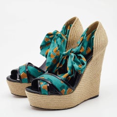 Gucci Multicolor Printed Fabric and Patent Espadrille Ankle Wrap Sandals Size 41