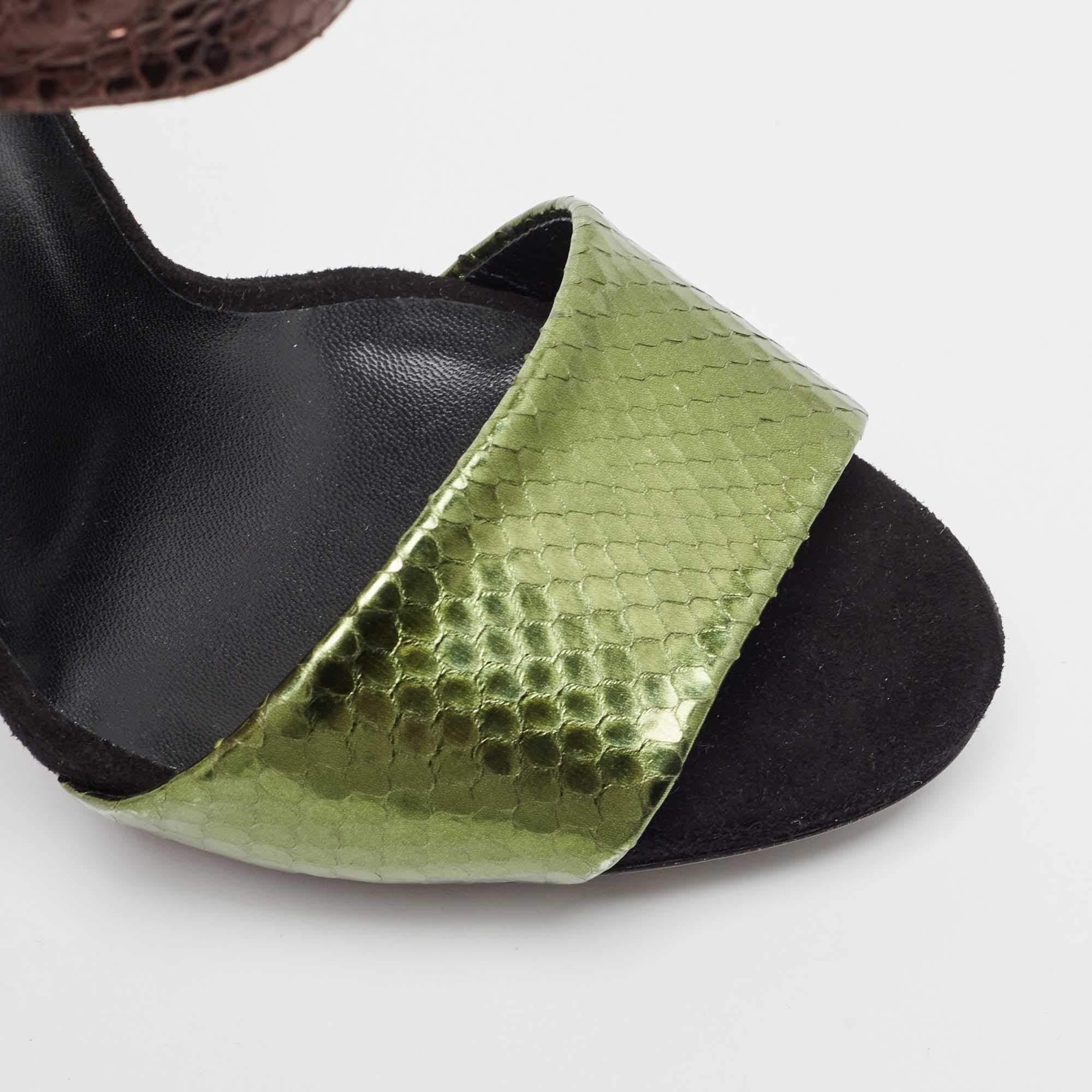 Mehrfarbige Python Liberty Sandalen mit offener Zehe und Knöchelriemen Größe 37,5 von Gucci im Angebot 4