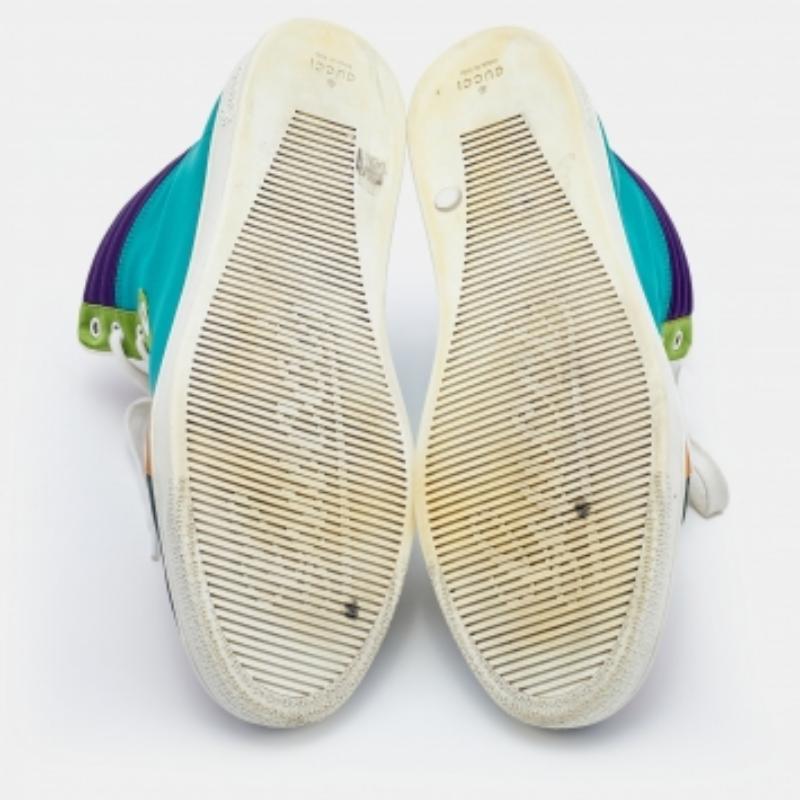 Gucci Mehrfarbige Coda High Top-Turnschuhe aus Satin Größe 43 im Angebot 3