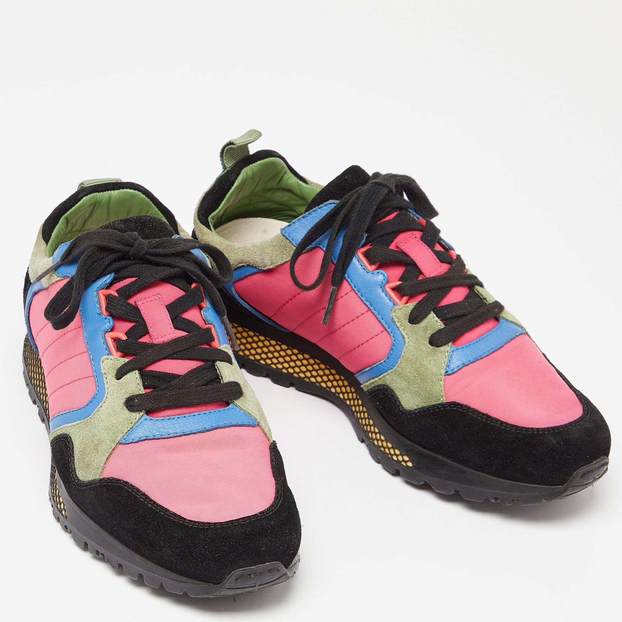 Gucci Multicolor Suede and Nylon Icaro Sneakers Size 40.5 In Good Condition For Sale In Dubai, Al Qouz 2