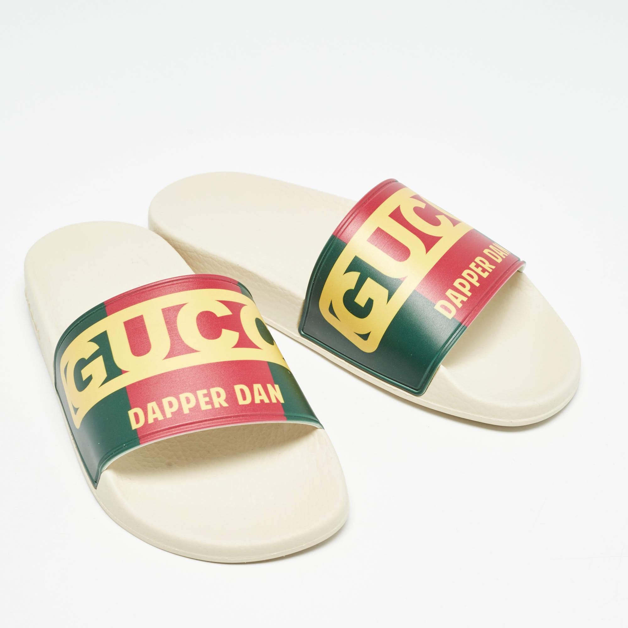 Gucci Multicolor Web Logo Print Rubber Dapper Dan Slides Size 37 In New Condition In Dubai, Al Qouz 2