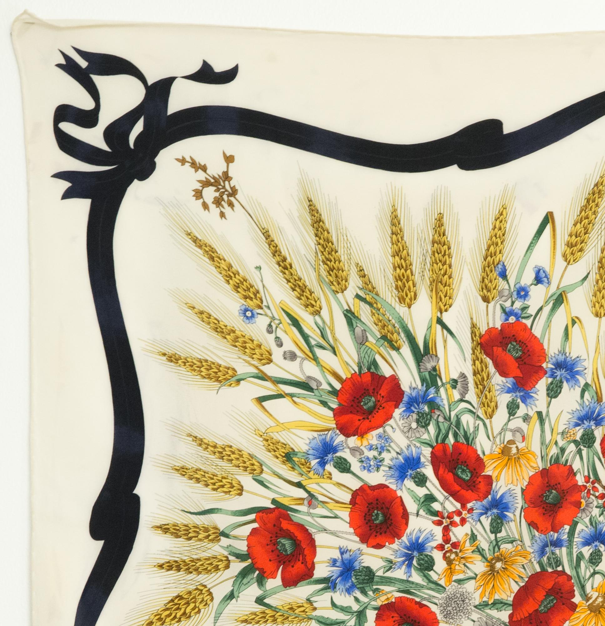 Gucci multicolor Flora printed silk scarf featuring a flower iconic print and a Gucci signature.
In good vintage condition. (Some fading effects)
 Made in Italy
33.8in. (86cm)  X  33.8in. (86cm) 