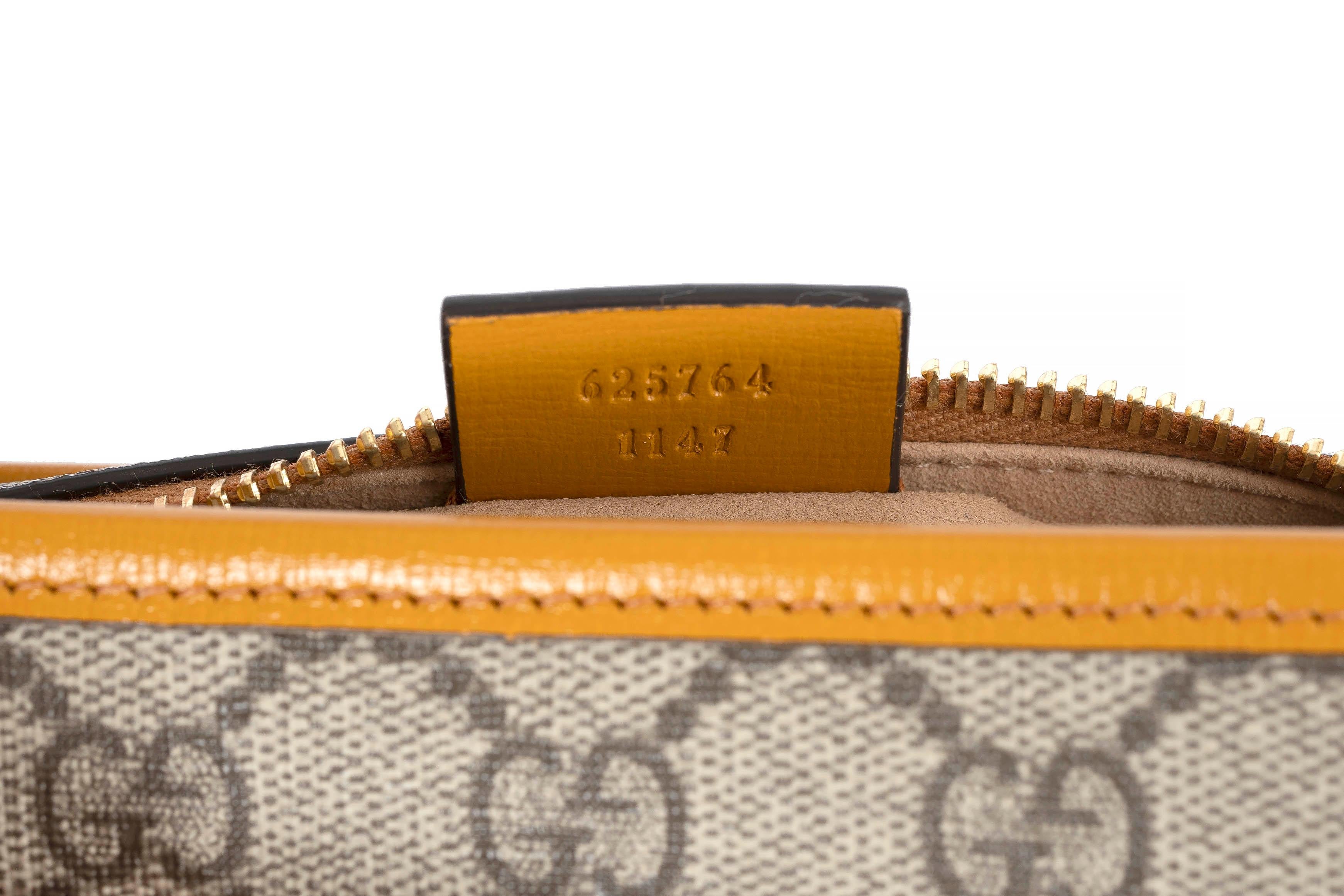 GUCCI mustard yellow GG SUPREME canvas TRAVEL POUCH Bag For Sale 4