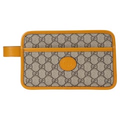 Borsa Gucci SUPREME in tela giallo senape