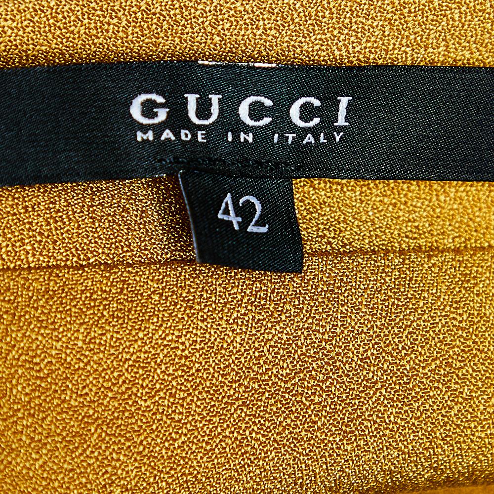 Gucci - Haut en soie jaune moutarde bordé de contrastes, taille M Bon état - En vente à Dubai, Al Qouz 2