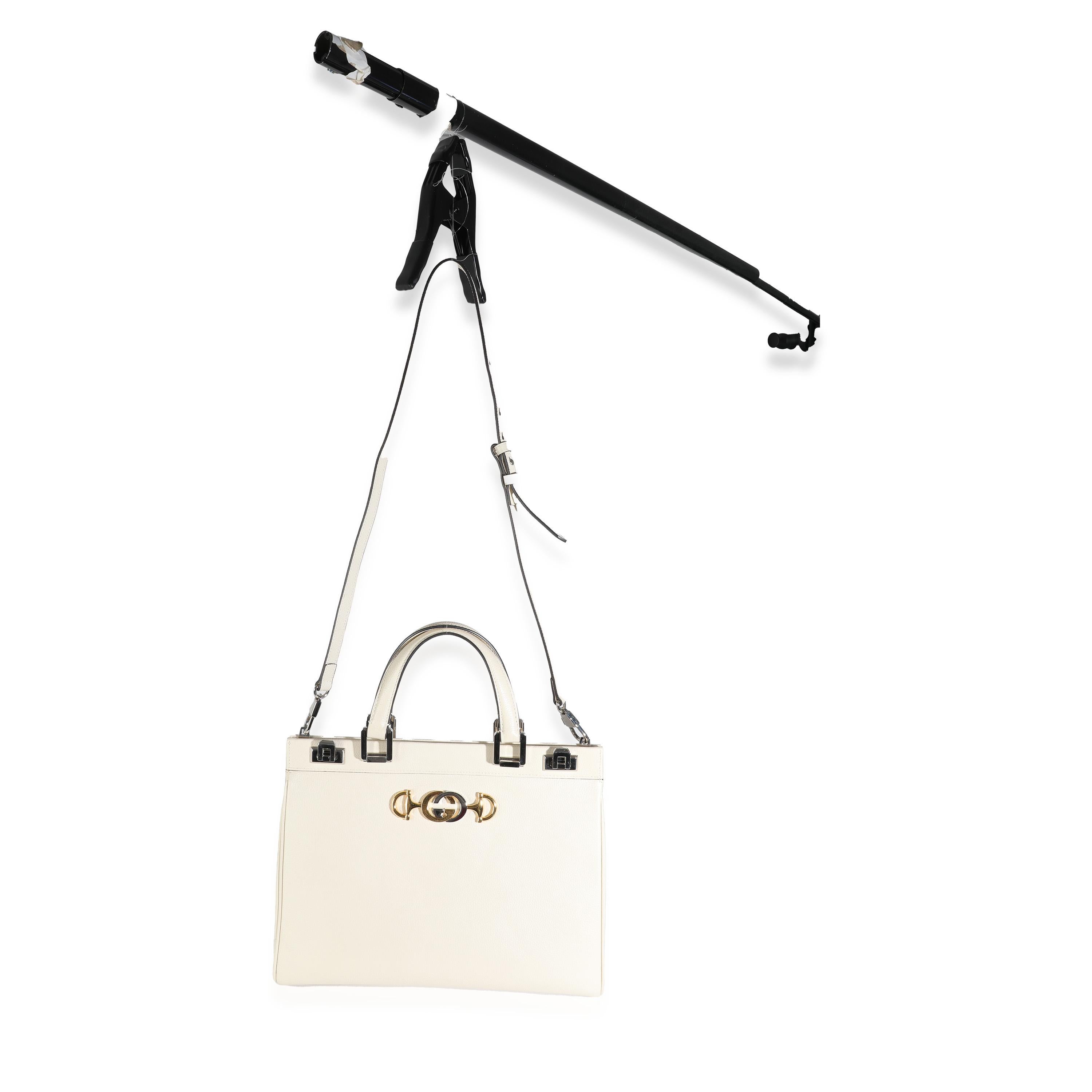 Gucci Mystic White Grainy Calfskin Medium Zumi Top Handle Bag For Sale 4