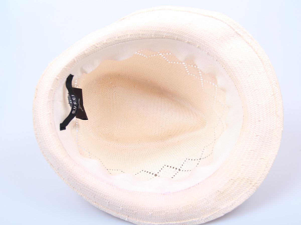 Gucci Naturstroh Fedora Hut mit Band und Schleife Medium (Schwarz) im Angebot