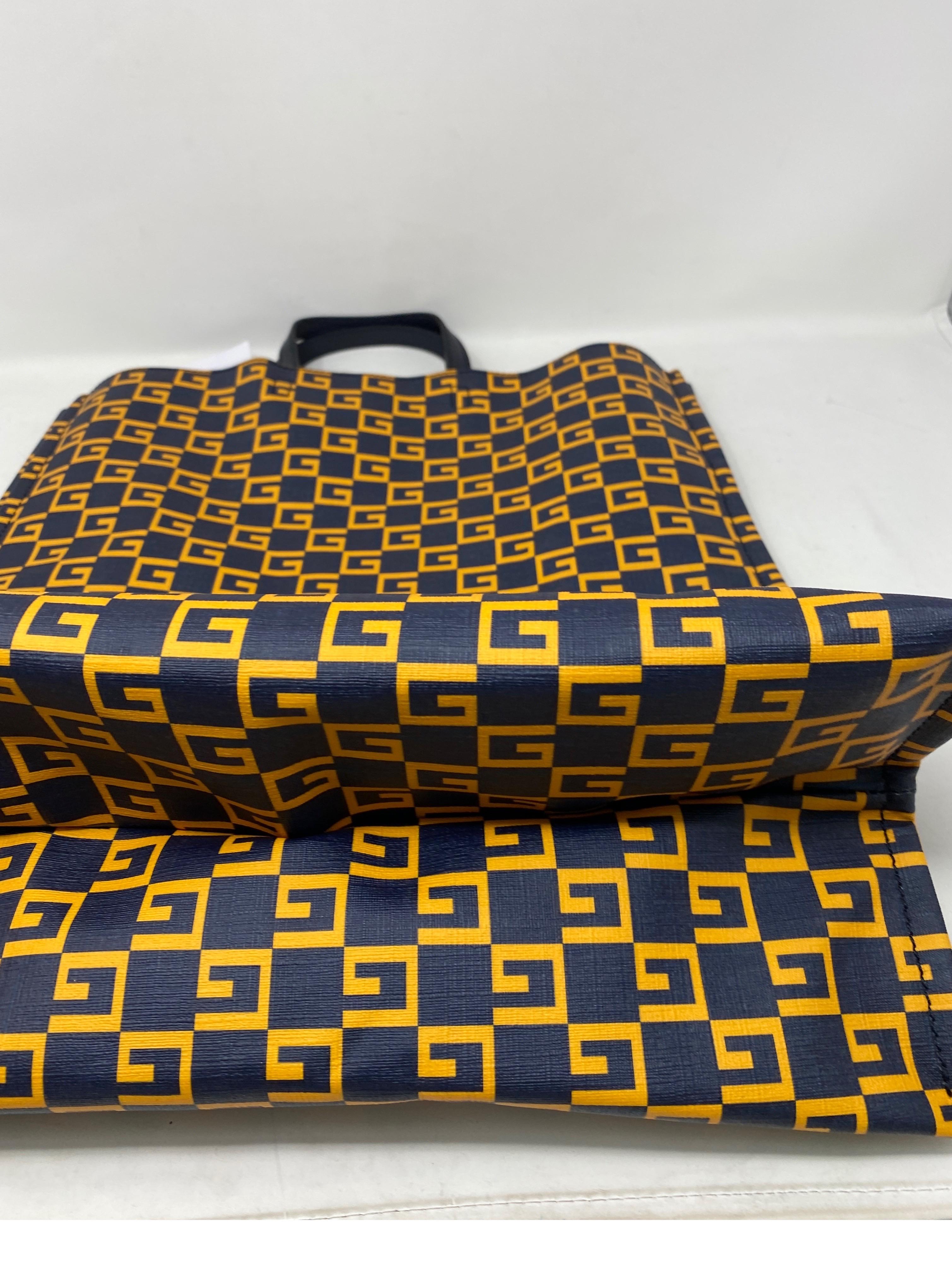 Gucci Navy and Yellow Large Tote  7