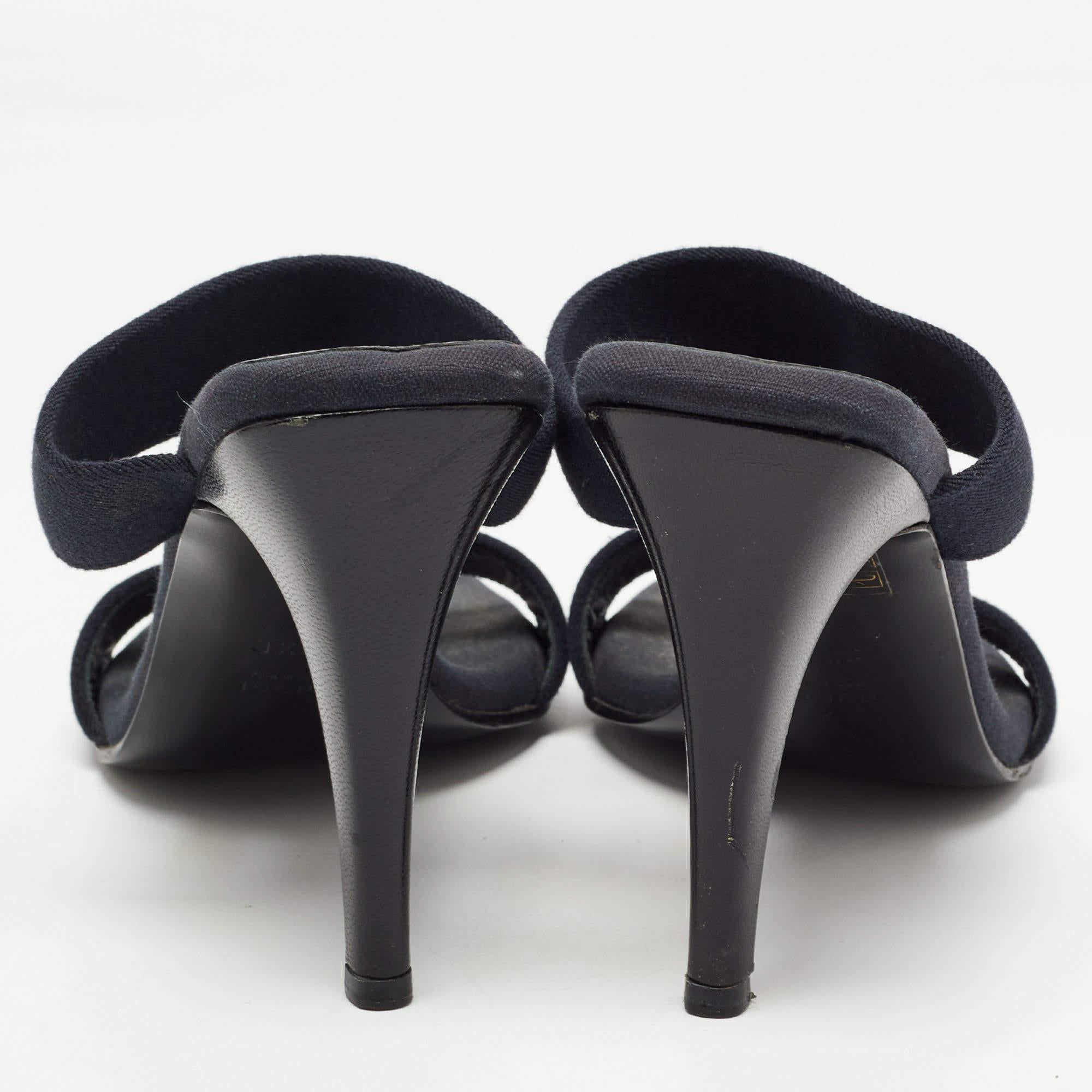 Women's Gucci Navy Blue Canvas Slide Sandals Size  38.5 For Sale