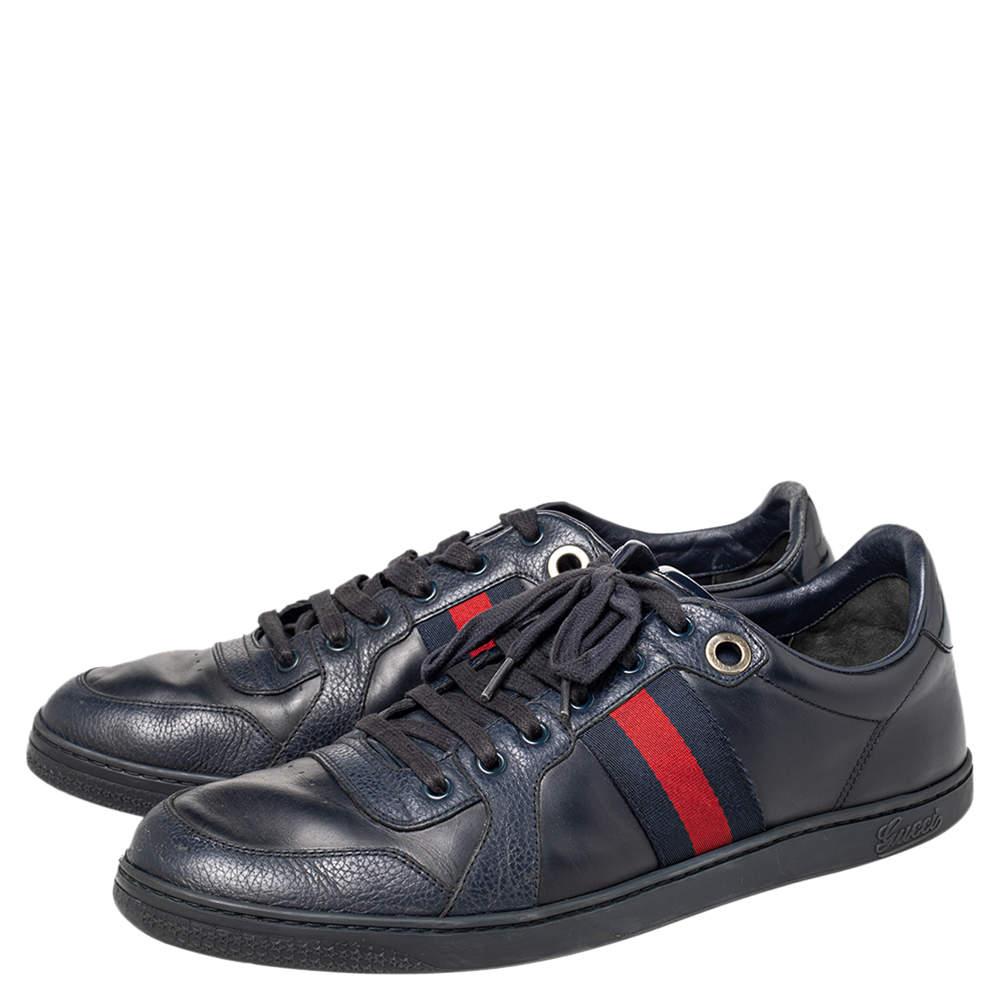 Gucci Navy Blue Leather And Canvas Web Low Top Sneakers Size 44 In Good Condition For Sale In Dubai, Al Qouz 2