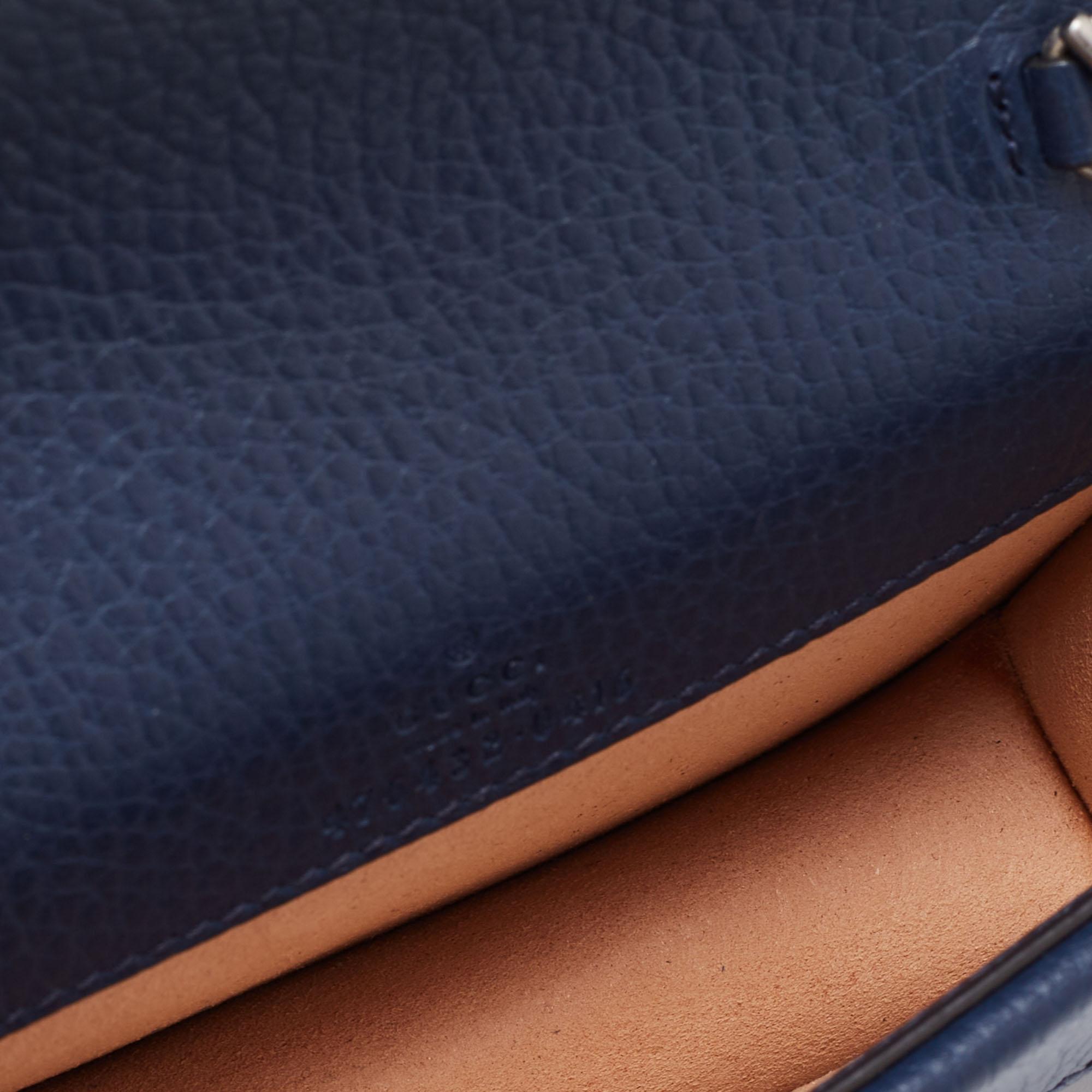 Gucci Navy Blue Leather Dionysus Super Mini Wallet on Chain In Good Condition In Dubai, Al Qouz 2