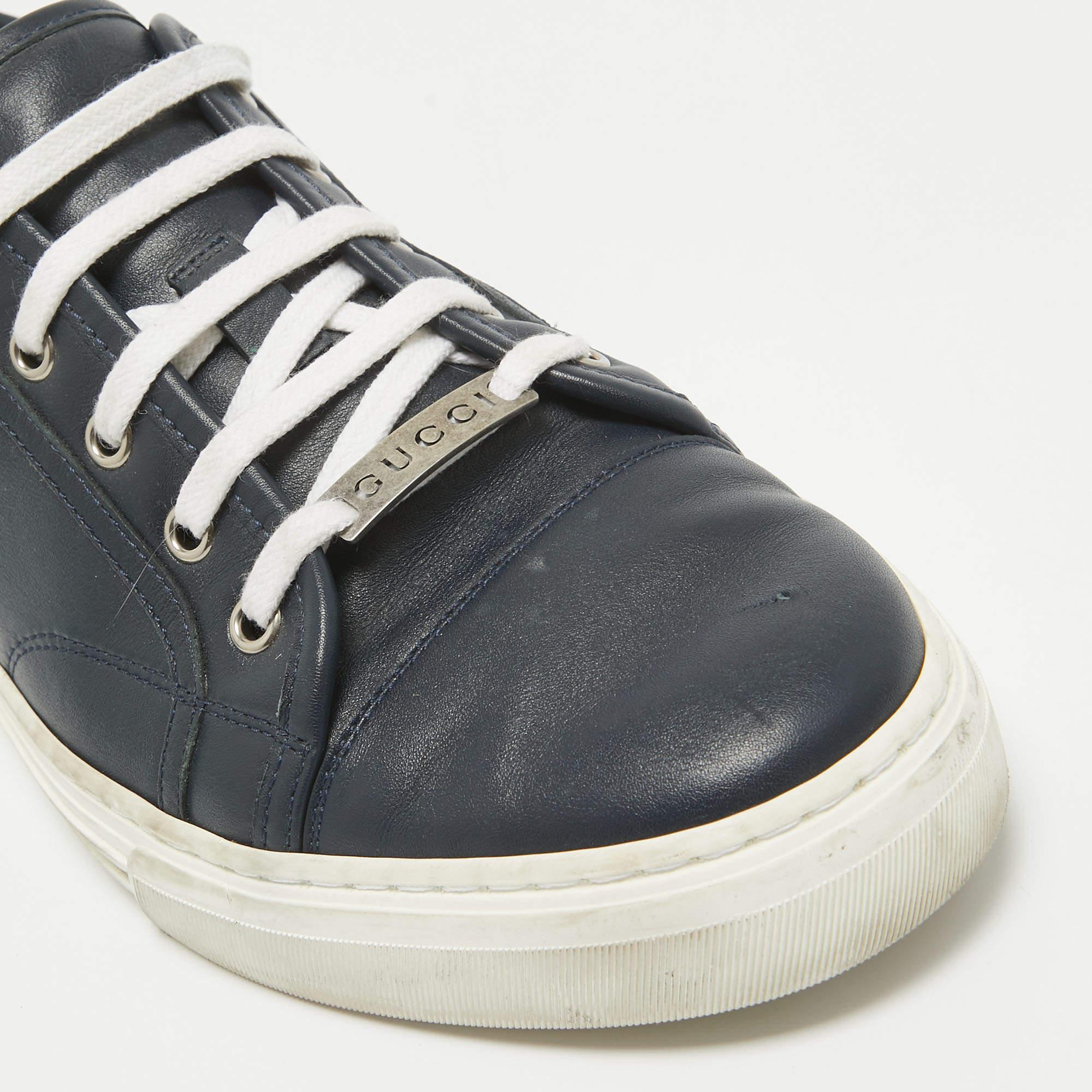 Gucci scarpe da ginnastica in pelle blu navy Up & Up Taglia 44 in vendita 3