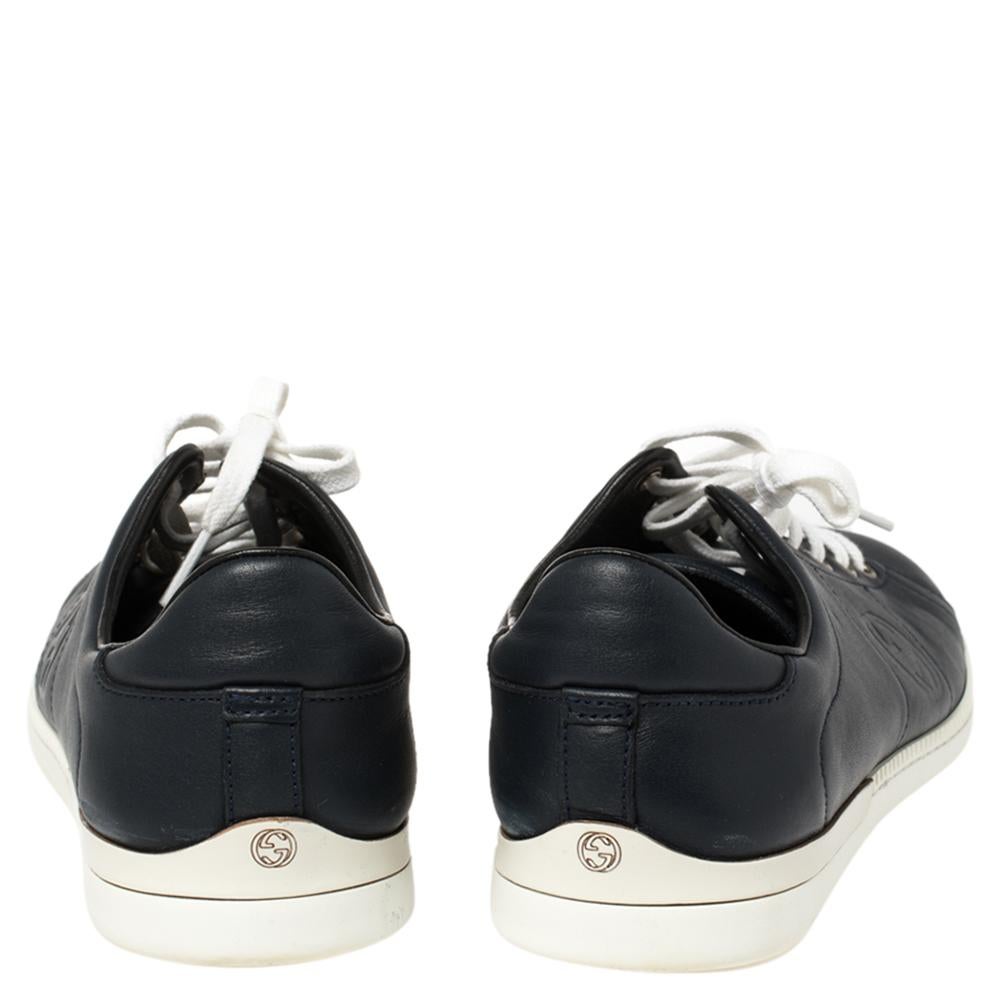 Gucci Navy Blue Leather Low Top Sneakers Size 37.5 In Good Condition In Dubai, Al Qouz 2